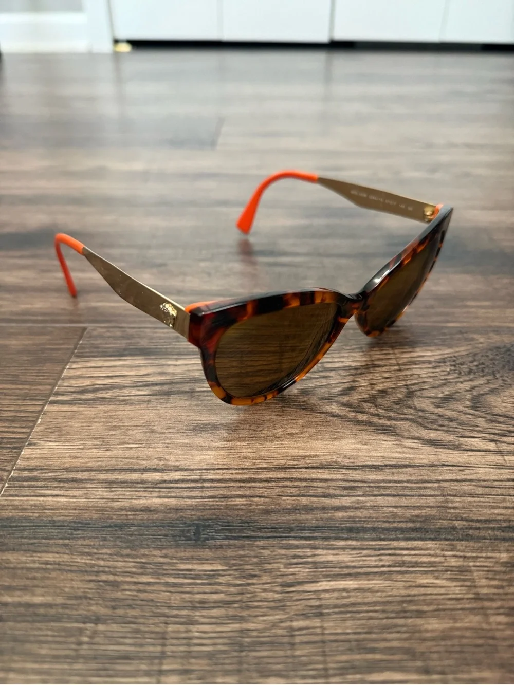 Versace Tortoiseshell Cat-Eye Sunglasses